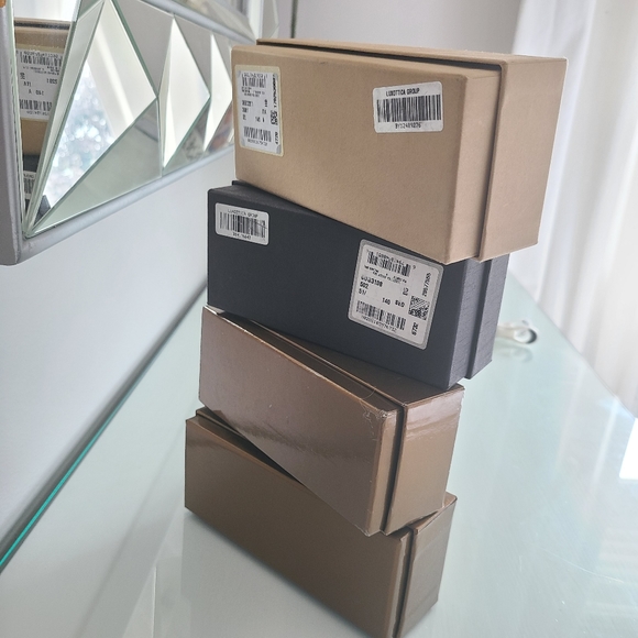 Bundle of Luxury Designer Boxes - Picture 3 of 3